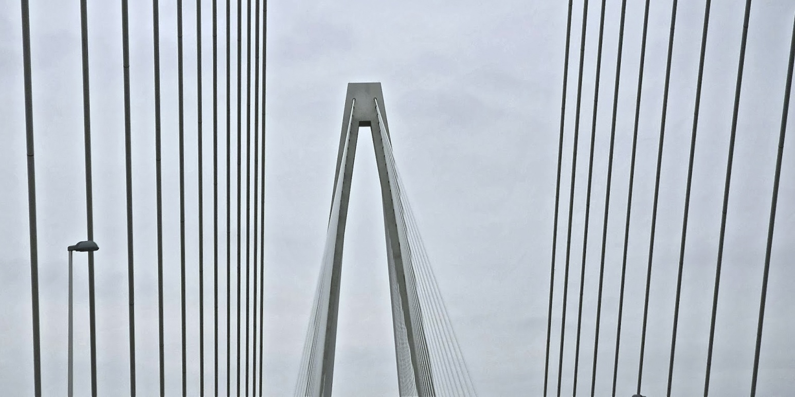 Federal Highway Admn on X: FHWA salutes the Stan Musial Veterans Memorial  Bridge. The I-70 bridge over the Mississippi River in St. Louis is named to  honor America's veterans as well as