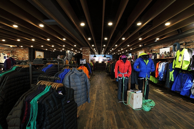 Patagonia, Urban Outfitters' Free People Eyeing Retail Space at