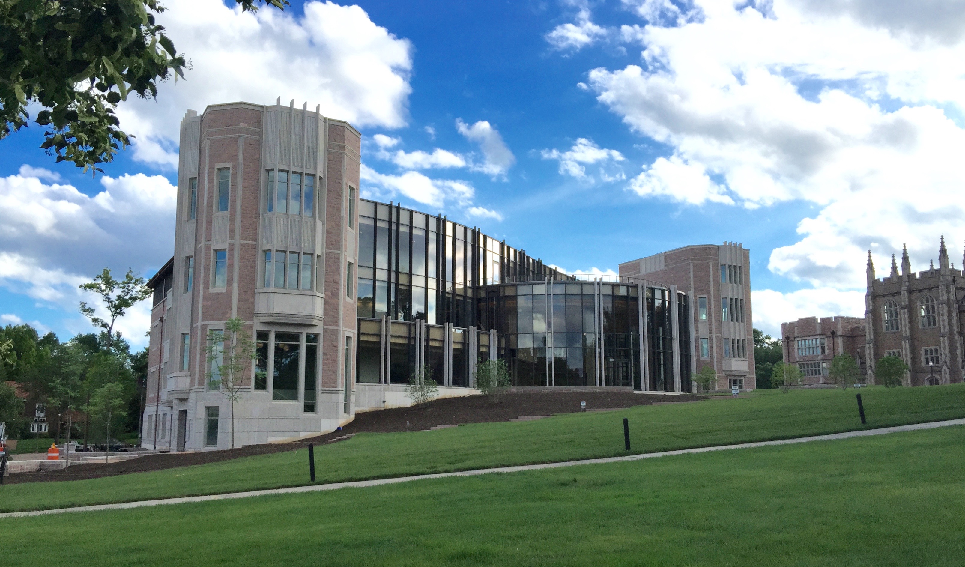 Hillman Hall at The Brown School - Washington University in St. Louis