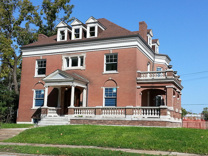 Central West End Mansion Vacant and Boarded No More (5203 Washington Place)