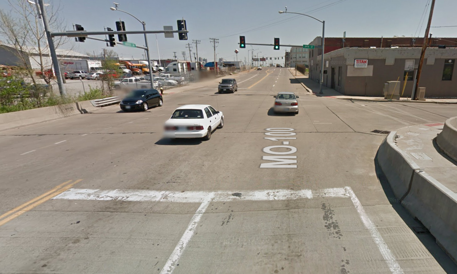 Chouteau Avenue pre-bike lane - St. Louis, MO