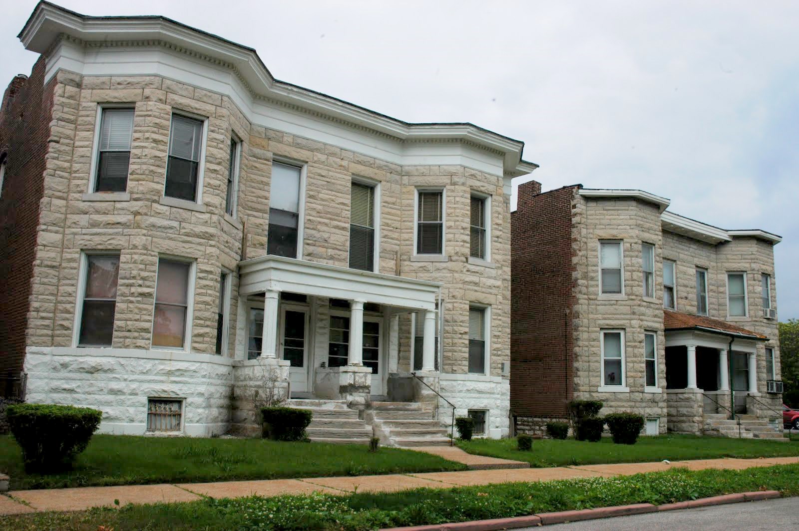 Academy neighborhood - STL